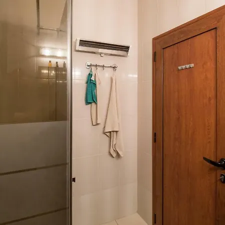 Apartman The Rocky House - & Private 2bdr By Flat Mаnager *