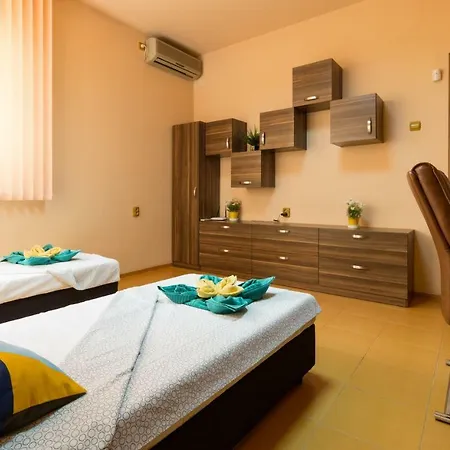 The Rocky House - & Private 2bdr By Flat Mаnager * Plovdiv