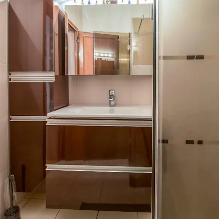 The Rocky House - & Private 2bdr By Flat Mаnager Apartman