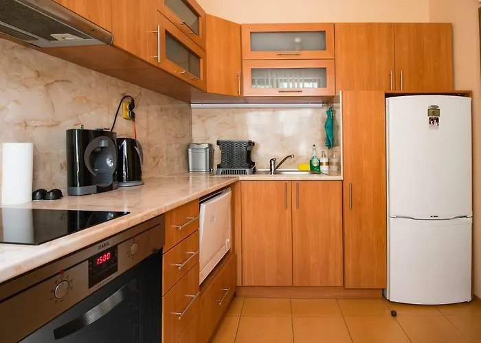 The Rocky House - & Private 2bdr By Flat Mаnager プロヴディフ