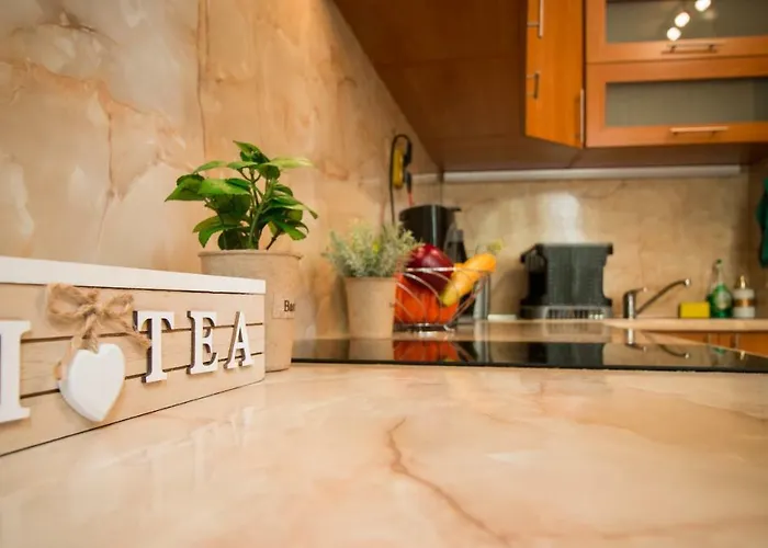 The Rocky House - & Private 2bdr By Flat Mаnager *